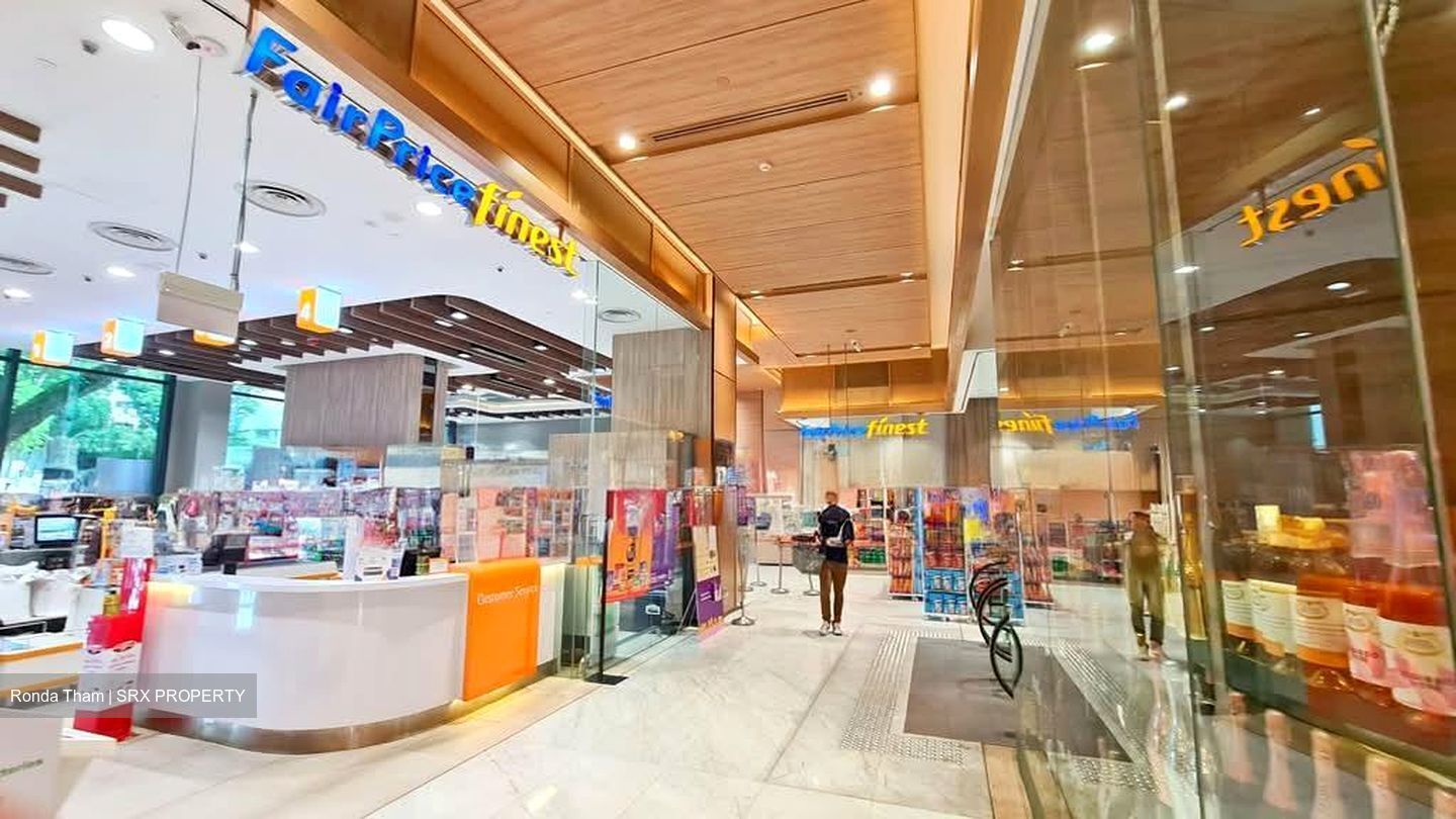 111 Somerset (D9), Retail #567461561